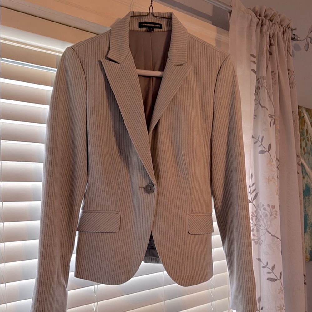 Express pale gray with black pin stripe blazer